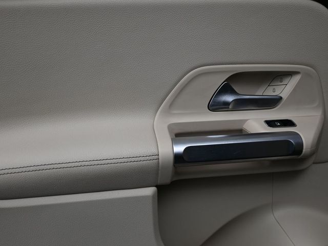 2020 Mercedes-Benz GLB GLB 250 SUV - 22994168 - 8