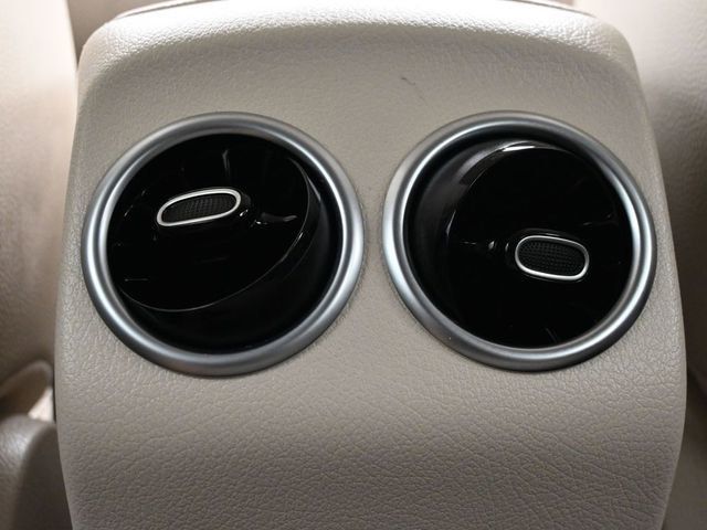 2020 Mercedes-Benz GLB GLB 250 SUV - 23010295 - 14