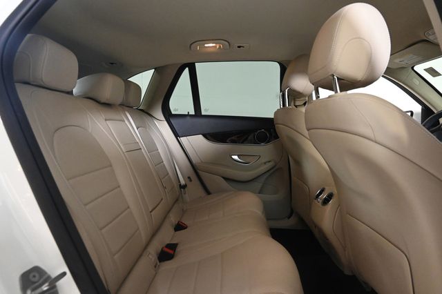 2020 Mercedes-Benz GLC GLC 300 - 22963720 - 16