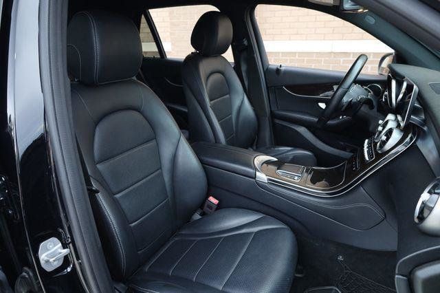 2020 Mercedes-Benz GLC GLC300 - 23032476 - 26
