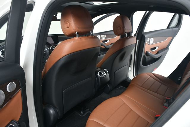 2020 Mercedes-Benz GLC GLC 300 4MATIC Coupe - 22970707 - 32