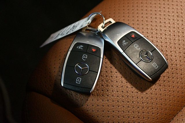 2020 Mercedes-Benz GLC GLC 300 4MATIC Coupe - 22970707 - 88