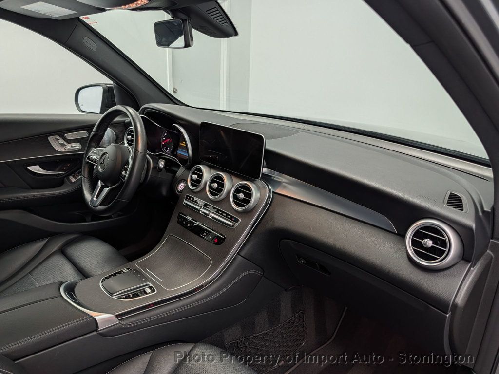 2020 Mercedes Benz GLC 300 4MATIC photo 12