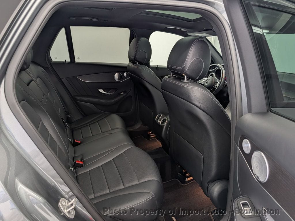 2020 Mercedes Benz GLC 300 4MATIC photo 14