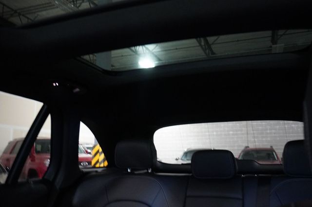 2020 Mercedes-Benz GLC GLC 300 4MATIC SUV - 23024497 - 16