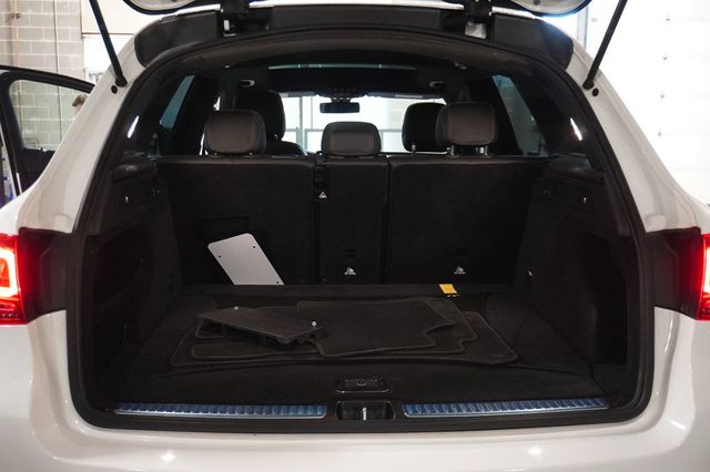 2020 Mercedes-Benz GLC GLC 300 4MATIC SUV - 23024497 - 17
