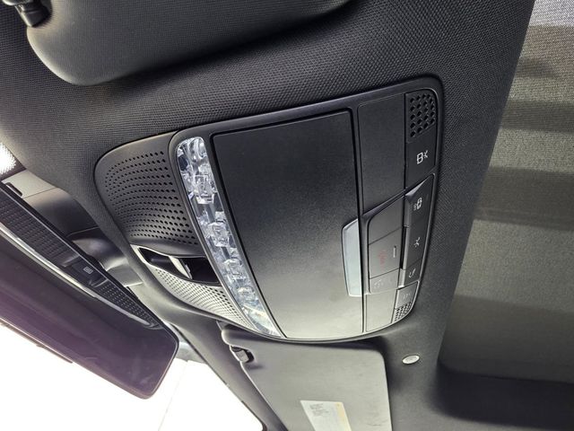 2020 Mercedes-Benz GLC GLC 300 4MATIC SUV - 23015632 - 31