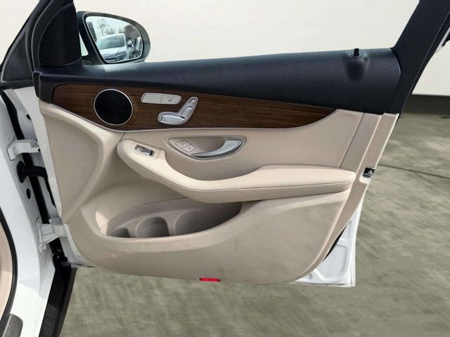 2020 Mercedes-Benz GLC GLC 300 4MATIC SUV - 22984893 - 26