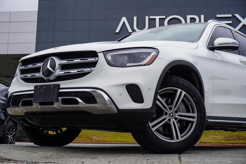 2020 Mercedes Benz GLC 300 4MATIC photo 2