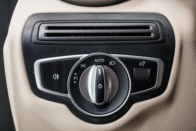 2020 Mercedes-Benz GLC GLC 300 4MATIC SUV - 22933450 - 27