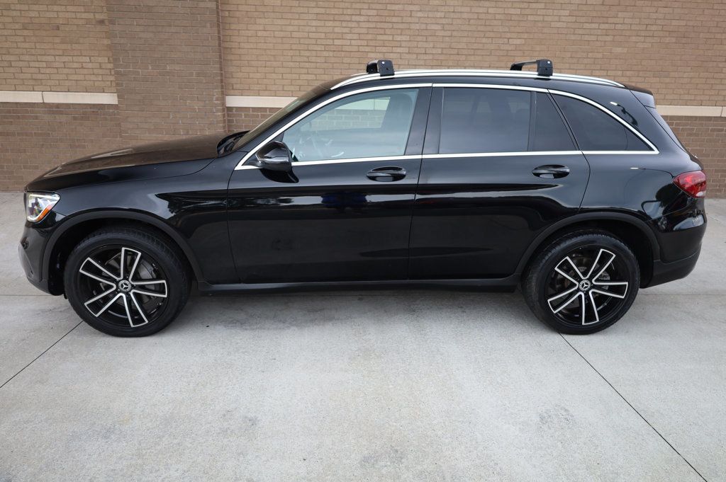 2020 Mercedes Benz GLC 300 4MATIC photo 3