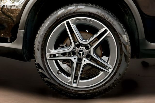 2020 Mercedes-Benz GLC GLC 300 4MATIC SUV - 23012531 - 30