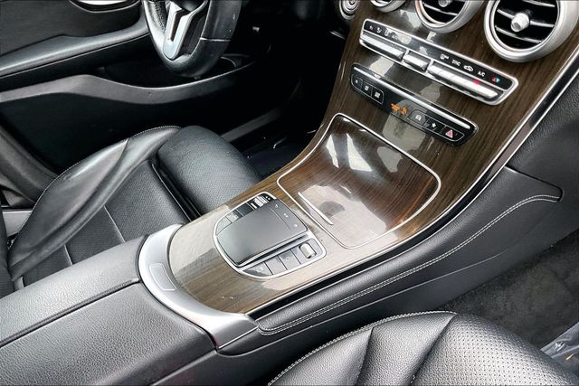 2020 Mercedes-Benz GLC GLC 300 4MATIC SUV - 23017841 - 28