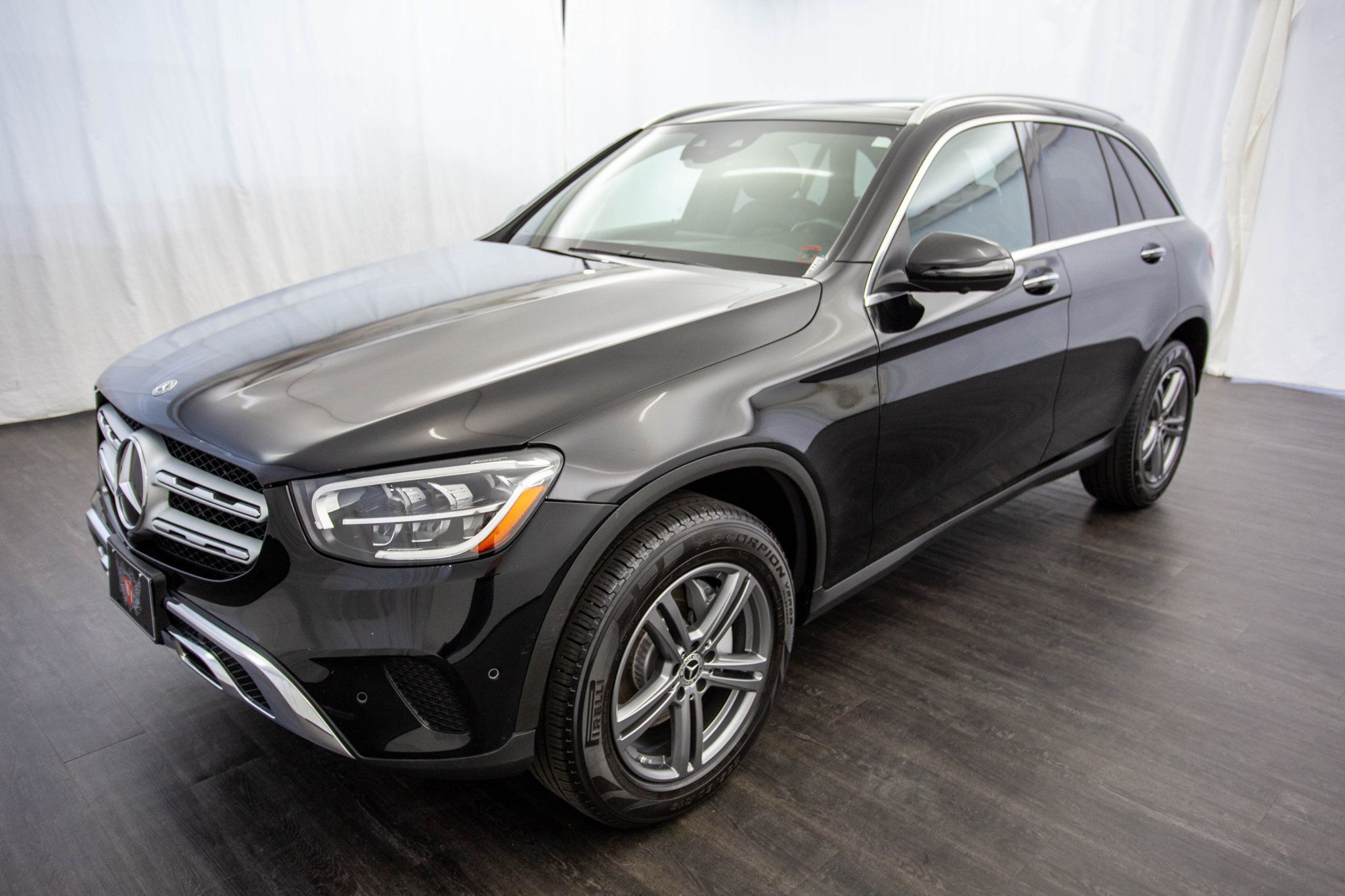 2020 Mercedes Benz GLC 300 4MATIC photo 4