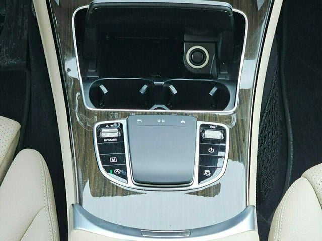 2020 Mercedes-Benz GLC GLC 300 4MATIC SUV - 22972433 - 29