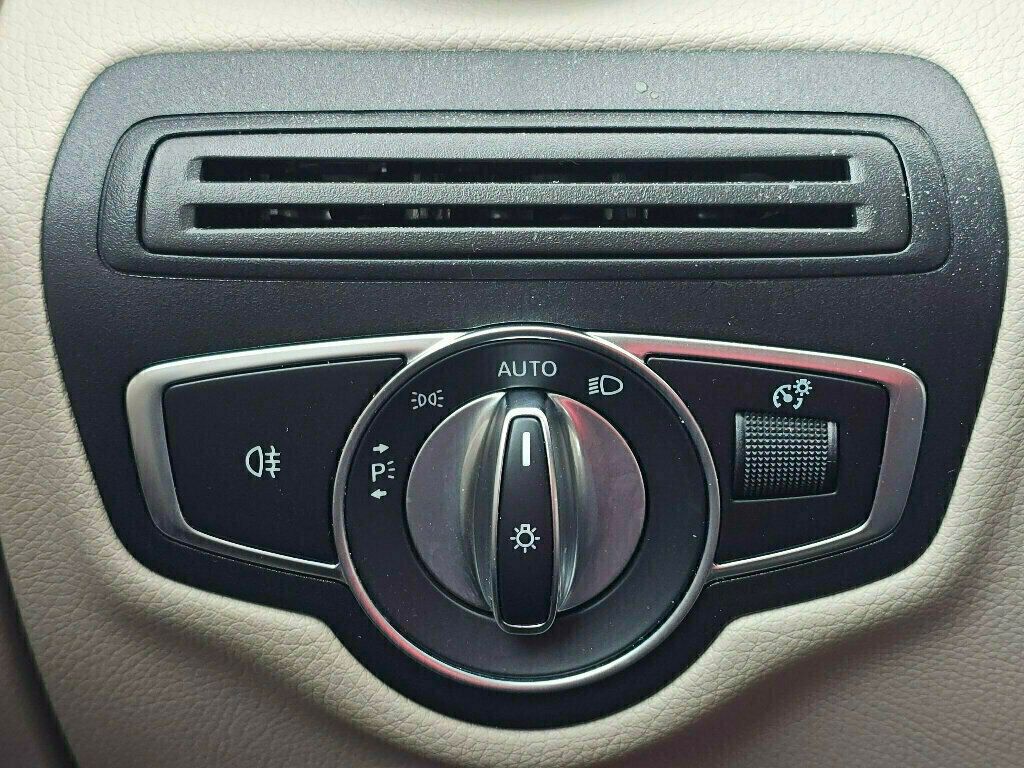 2020 Mercedes-Benz GLC GLC 300 4MATIC SUV - 22972433 - 37