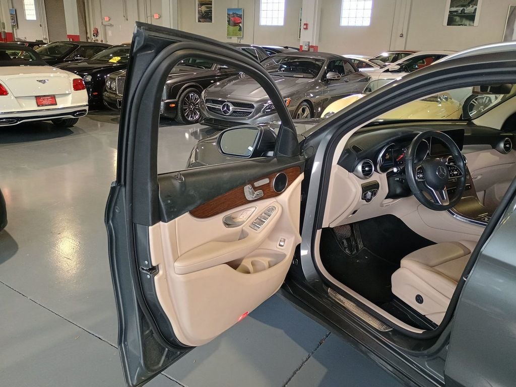 2020 Mercedes-Benz GLC GLC 300 4MATIC SUV Clean Carfax - 22923729 - 12