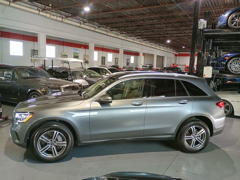 2020 Mercedes-Benz GLC GLC 300 4MATIC SUV Clean Carfax - 22923729 - 1