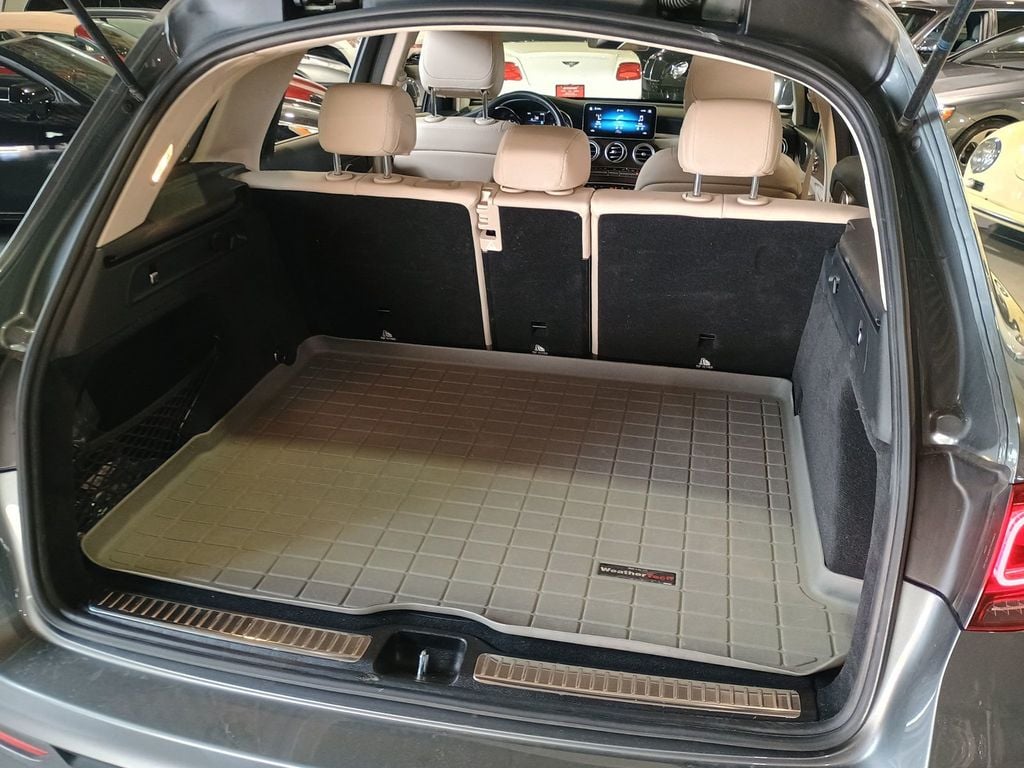 2020 Mercedes-Benz GLC GLC 300 4MATIC SUV Clean Carfax - 22923729 - 30