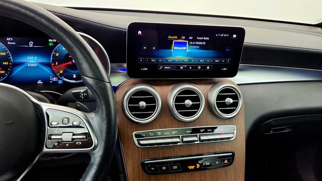 2020 Mercedes-Benz GLC GLC 300 4MATIC SUV w/ Parking Assist Pkg & Panorama Sunroof - 23037849 - 15