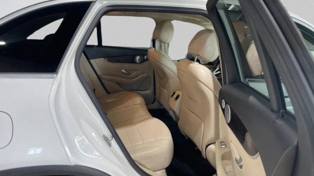 2020 Mercedes-Benz GLC GLC 300 SUV - 23033615 - 16