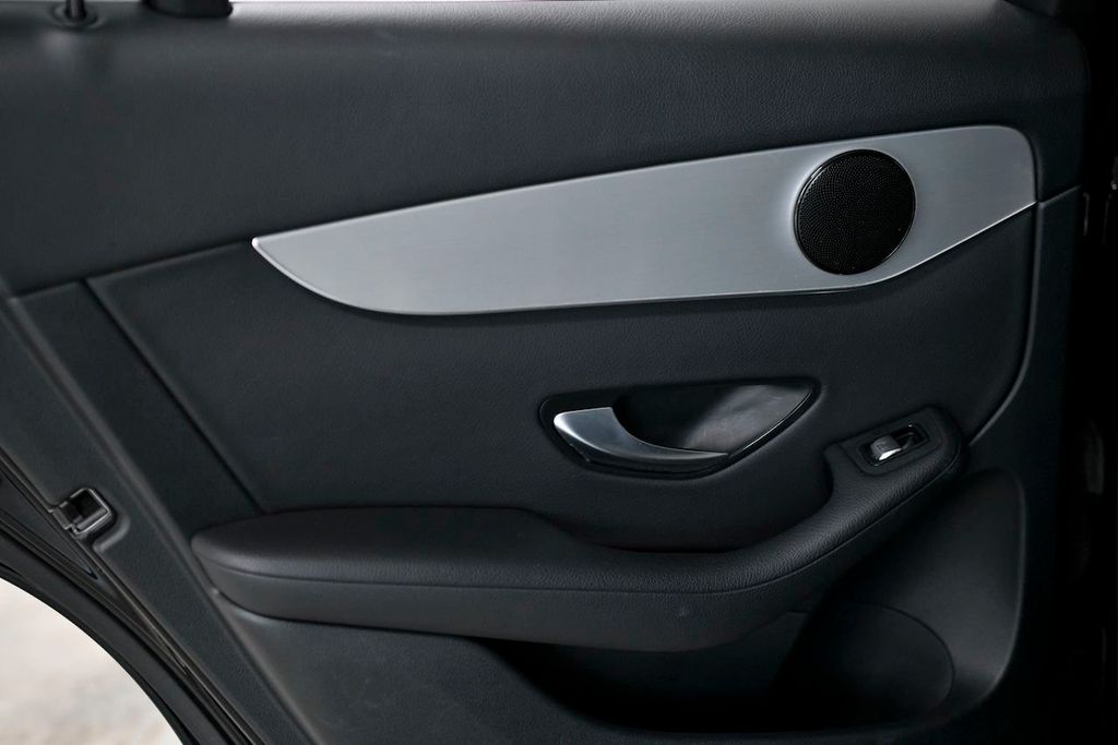 2020 Mercedes-Benz GLC GLC 300 SUV - 22094598 - 11