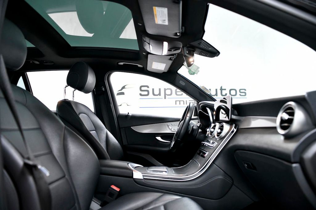 2020 Mercedes-Benz GLC GLC 300 SUV - 22094598 - 17