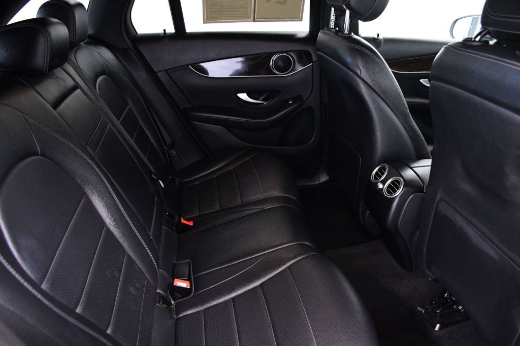 2020 Mercedes-Benz GLC GLC 300 SUV - 22919018 - 13