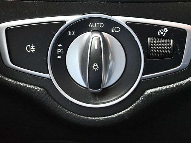 2020 Mercedes-Benz GLC GLC 300 SUV - 23003777 - 21