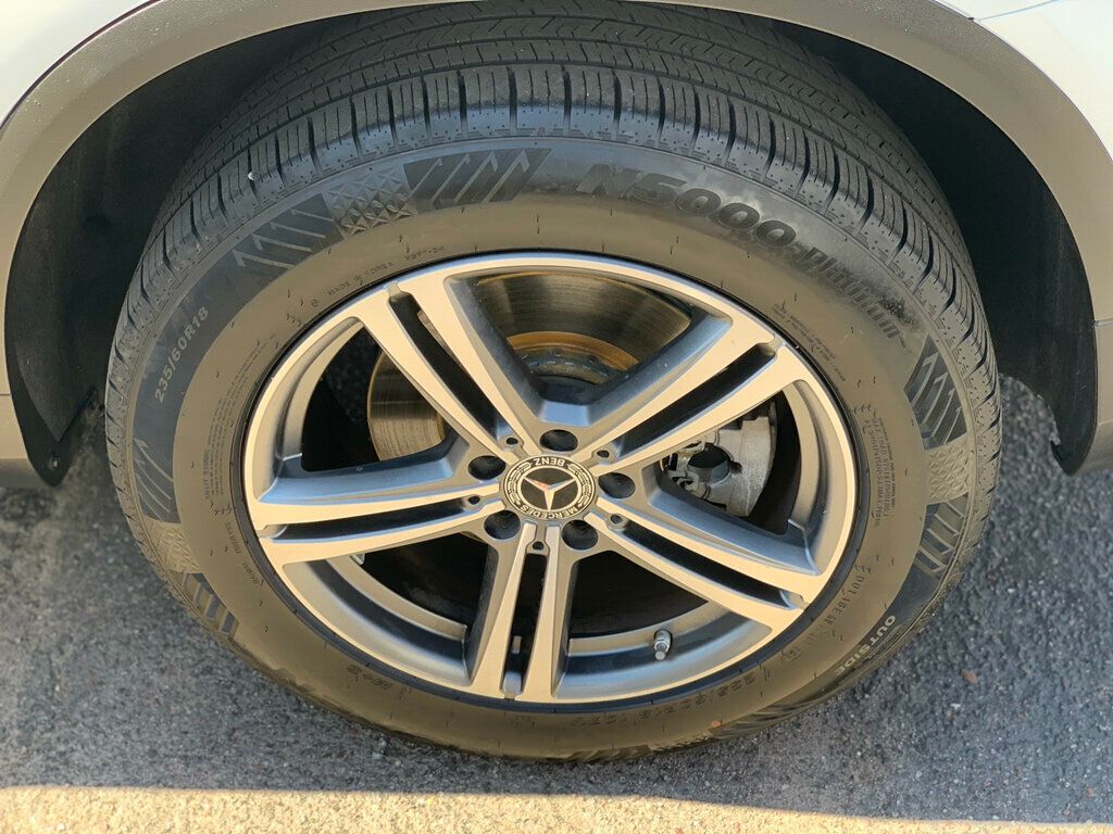 2020 Mercedes-Benz GLC GLC 300 SUV Pano roof - 22923085 - 48