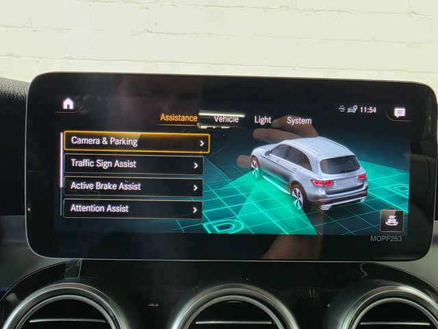 2020 Mercedes-Benz GLC GLC 350e 4MATIC SUV - 23054180 - 34