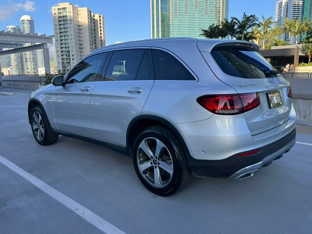2020 Mercedes-Benz GLC Premium Package, Loaded, Great Shape, Dealer Serviced! - 23029081 - 9