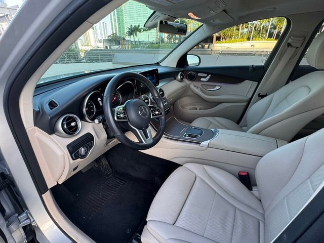 2020 Mercedes-Benz GLC Premium Package, Loaded, Great Shape, Dealer Serviced! - 23029081 - 13