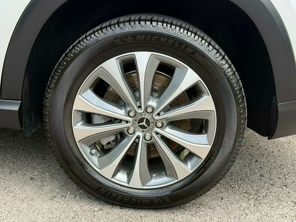 2020 Mercedes-Benz GLE 4MATIC/Heated&Cooled Massaging Seats/Driver Assist Pkg/Sunroof - 23054752 - 34