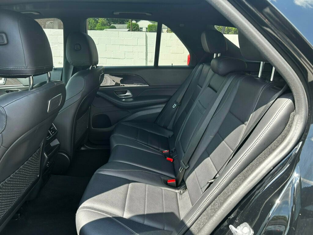 2020 Mercedes Benz GLE 4MATIC photo 12