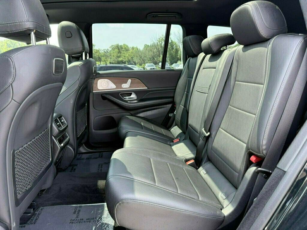 2020 Mercedes Benz GLS 450 4MATIC photo 17