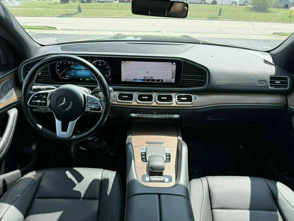 2020 Mercedes Benz GLS 450 4MATIC photo 2
