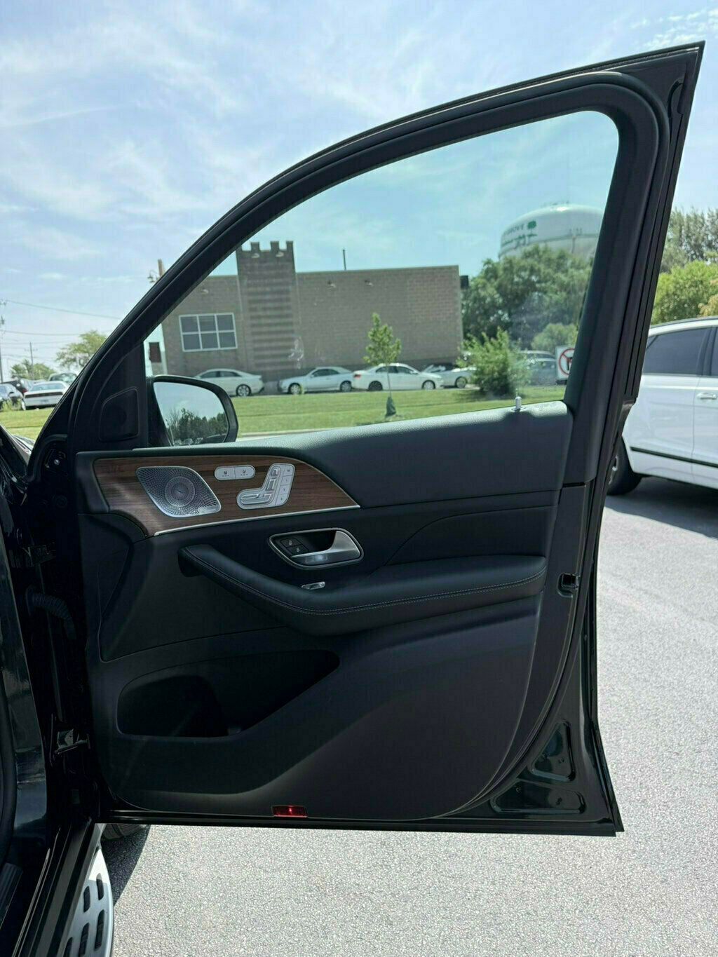 2020 Mercedes Benz GLS 450 4MATIC photo 22