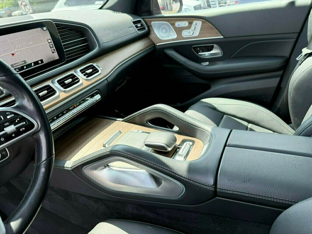 2020 Mercedes Benz GLS 450 4MATIC photo 26