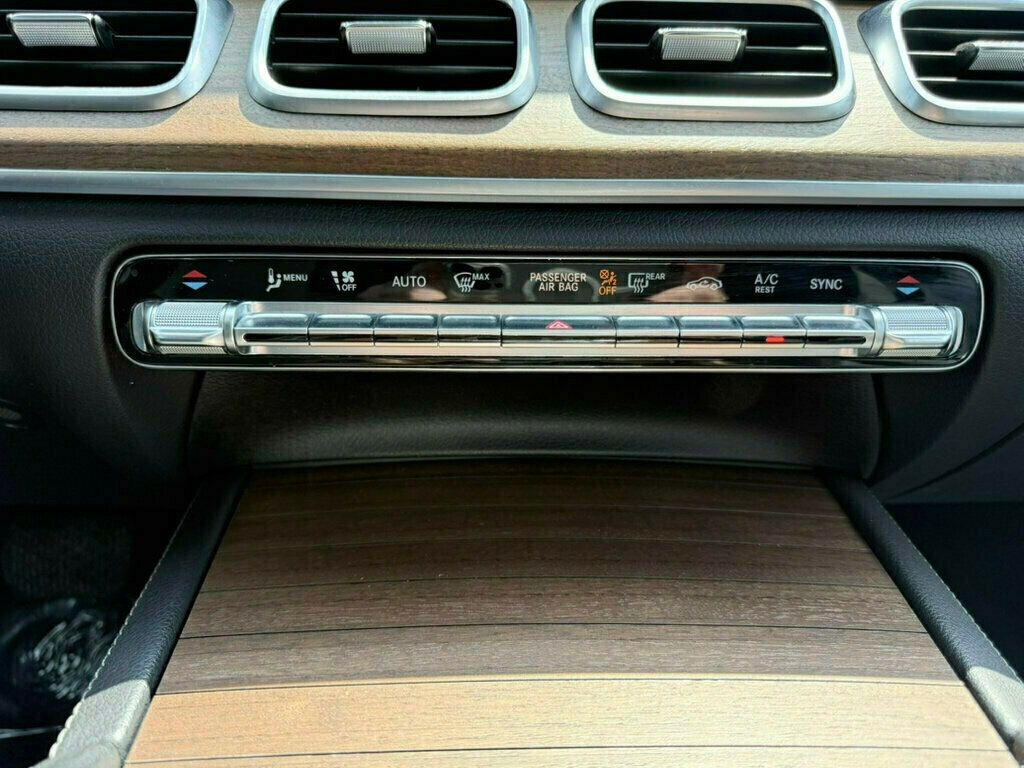 2020 Mercedes Benz GLS 450 4MATIC photo 30