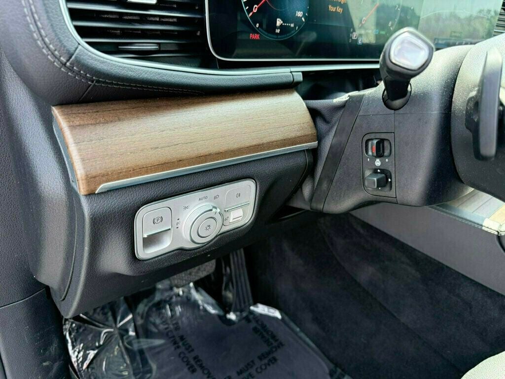 2020 Mercedes Benz GLS 450 4MATIC photo 37