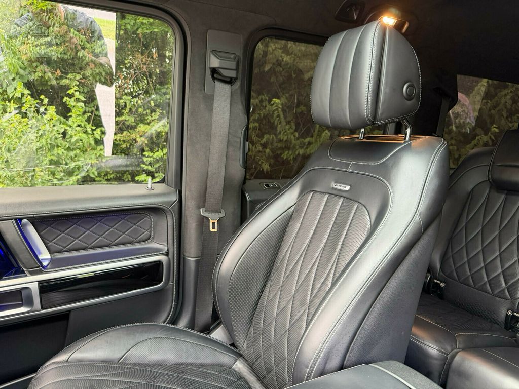 2020 Mercedes-Benz G-Class AMG Night Pkg/Exclusive InteriorPlusPkg/Seat Comfort Pkg/LOADED! - 23028517 - 9