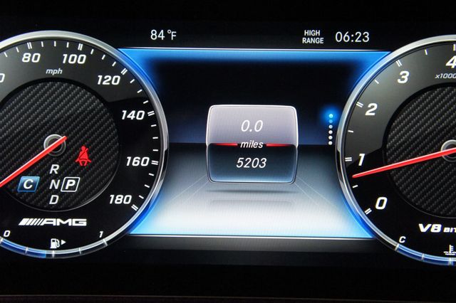2020 Mercedes-Benz G-Class Loaded! AMG G 63, Only 5k miles, Exclusive Interior/Carbonfiber - 23072232 - 7