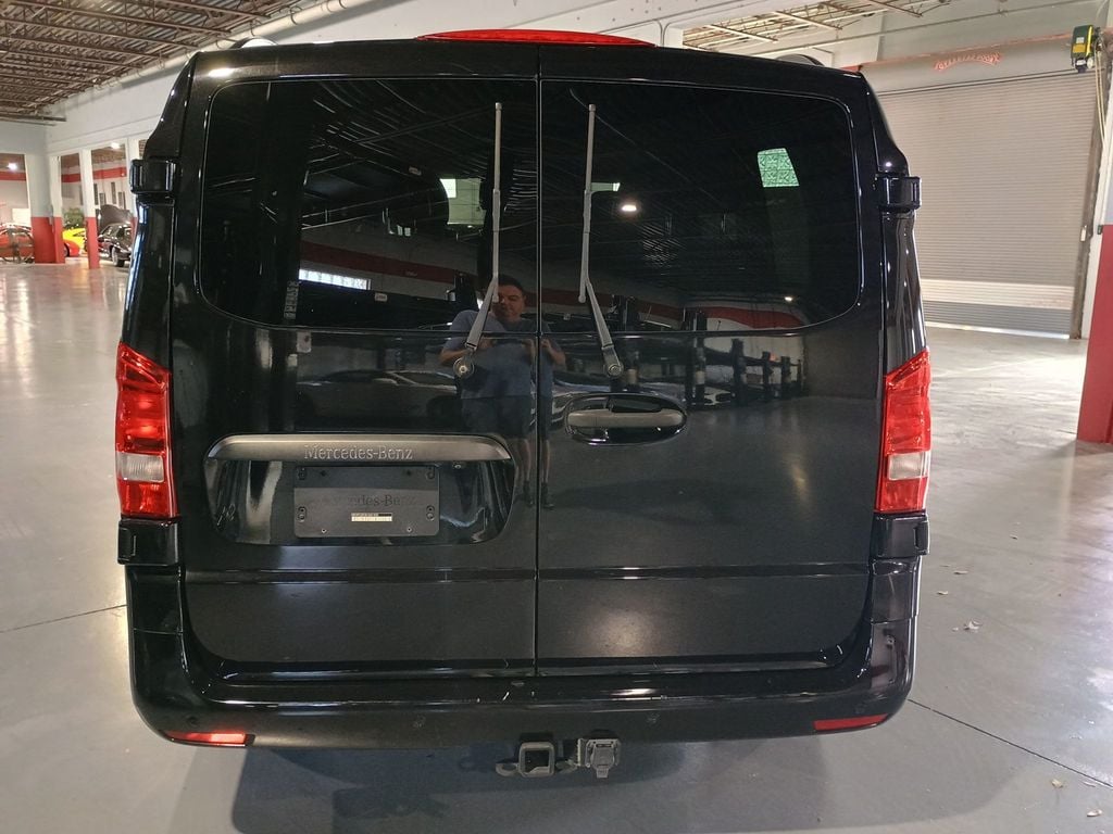 2020 Mercedes-Benz Metris Passenger Van Metris Passenger Van Standard Roof 126" Wheelbase - 23068375 - 3