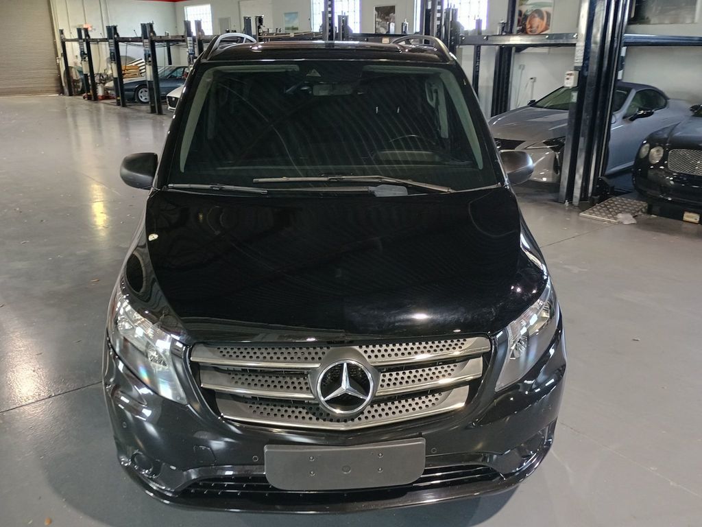 2020 Mercedes-Benz Metris Passenger Van Metris Passenger Van Standard Roof 126" Wheelbase - 23068375 - 8