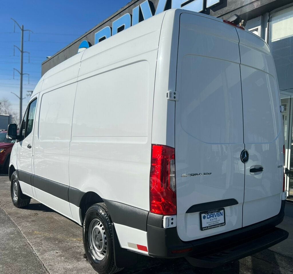 2020 Mercedes-Benz Sprinter Cargo Van 1500 Standard Roof I4 144" RWD - 22736229 - 2