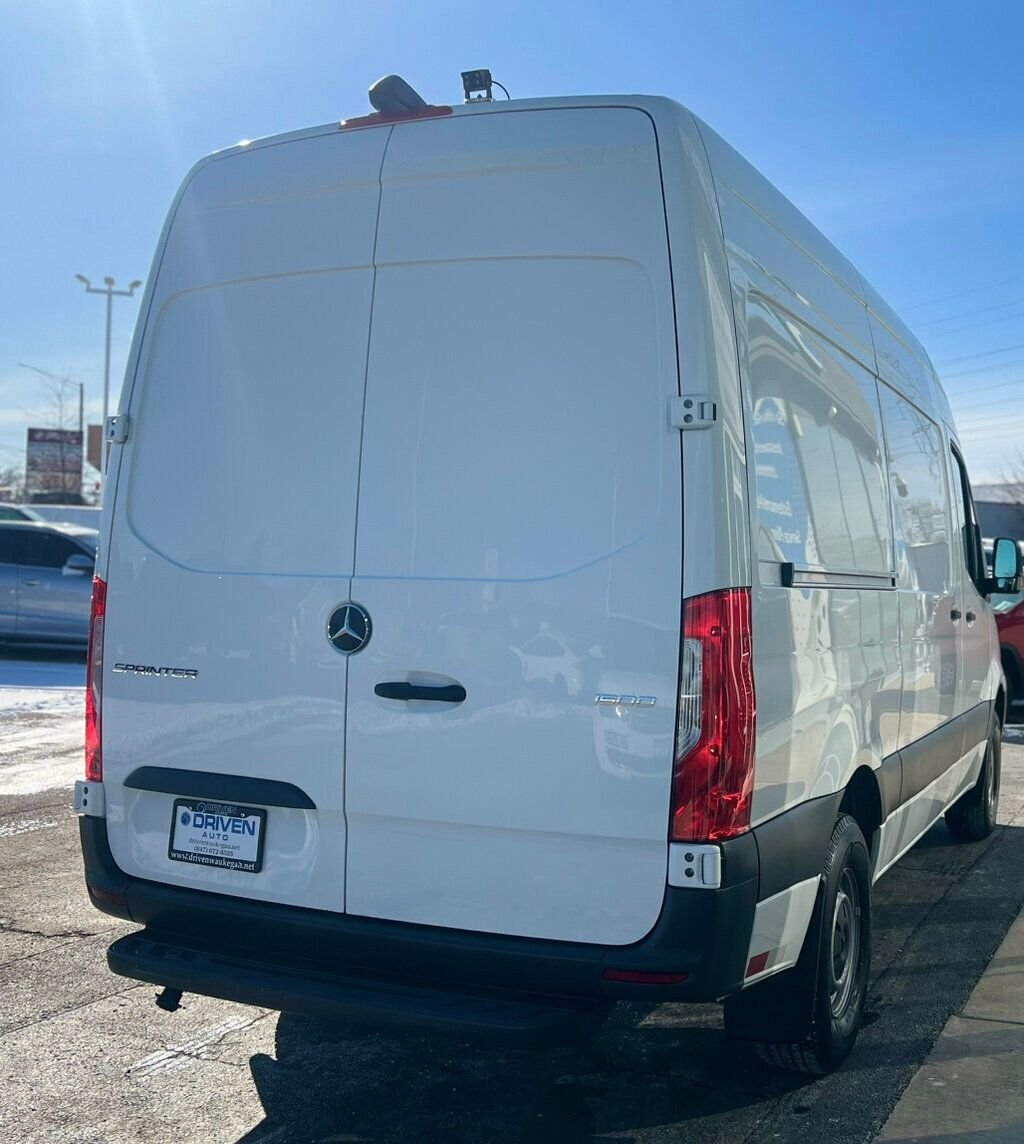 2020 Mercedes-Benz Sprinter Cargo Van 1500 Standard Roof I4 144" RWD - 22736229 - 4