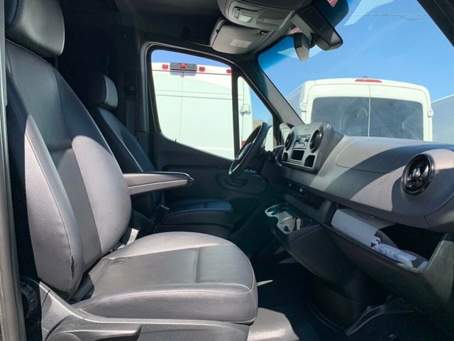 2020 Mercedes-Benz Sprinter Cargo Van 2500 Standard Roof V6 144" RWD - 23047687 - 34
