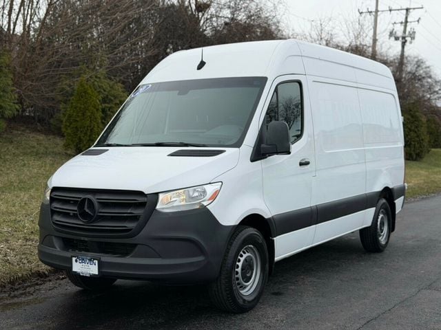 2020 Mercedes-Benz Sprinter Cargo Van 2500 Standard Roof V6 144" RWD - 22991677 - 1