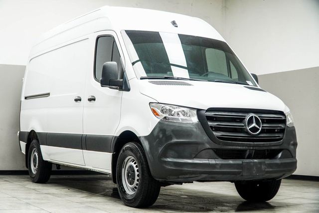 2020 Mercedes-Benz Sprinter Cargo Van 2500 Standard Roof V6 144" RWD - 22967579 - 3